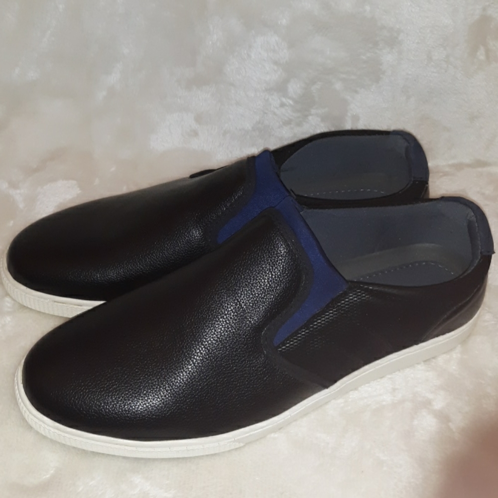 NIB Mens French Laundry Size 10.5 Black Loafer